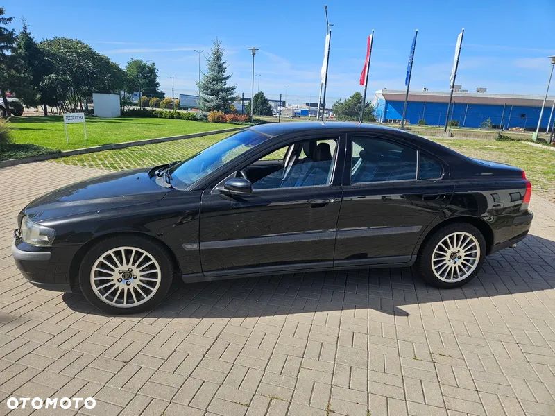 Volvo S60 2.4 D5 - 1