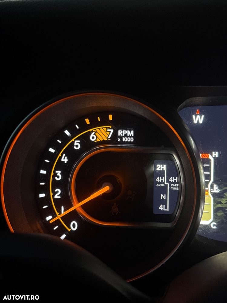 Jeep Wrangler - 24