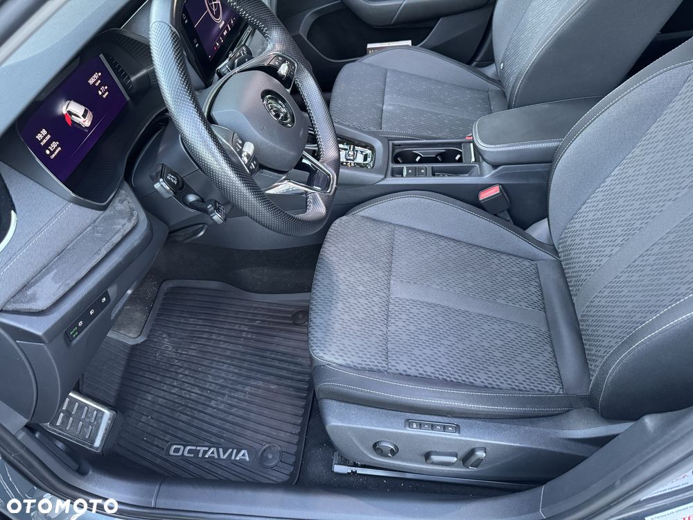 Skoda Octavia - 8
