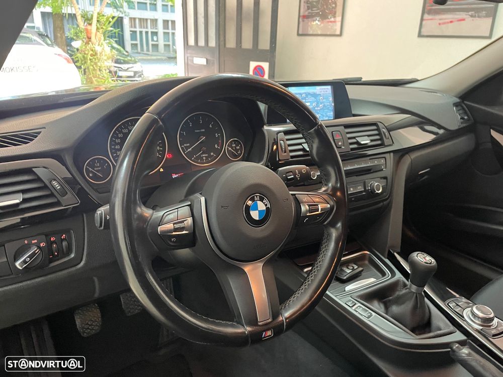 BMW 318 d Touring Pack M - 17
