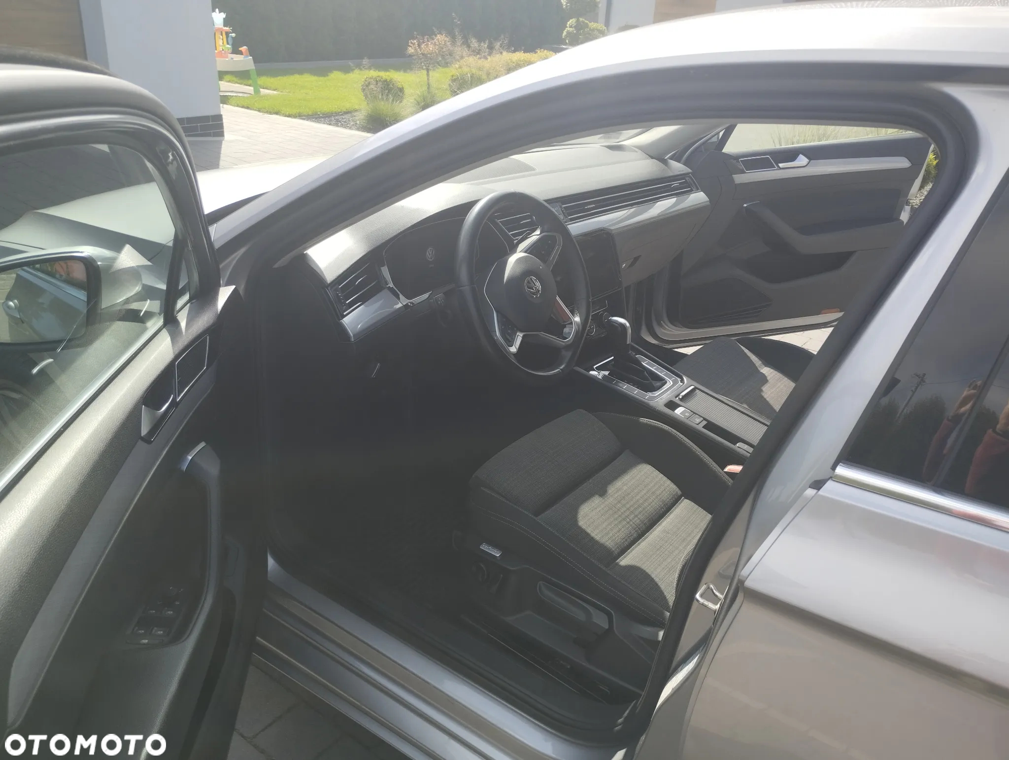 Volkswagen Passat 2.0 TSI Business DSG - 7
