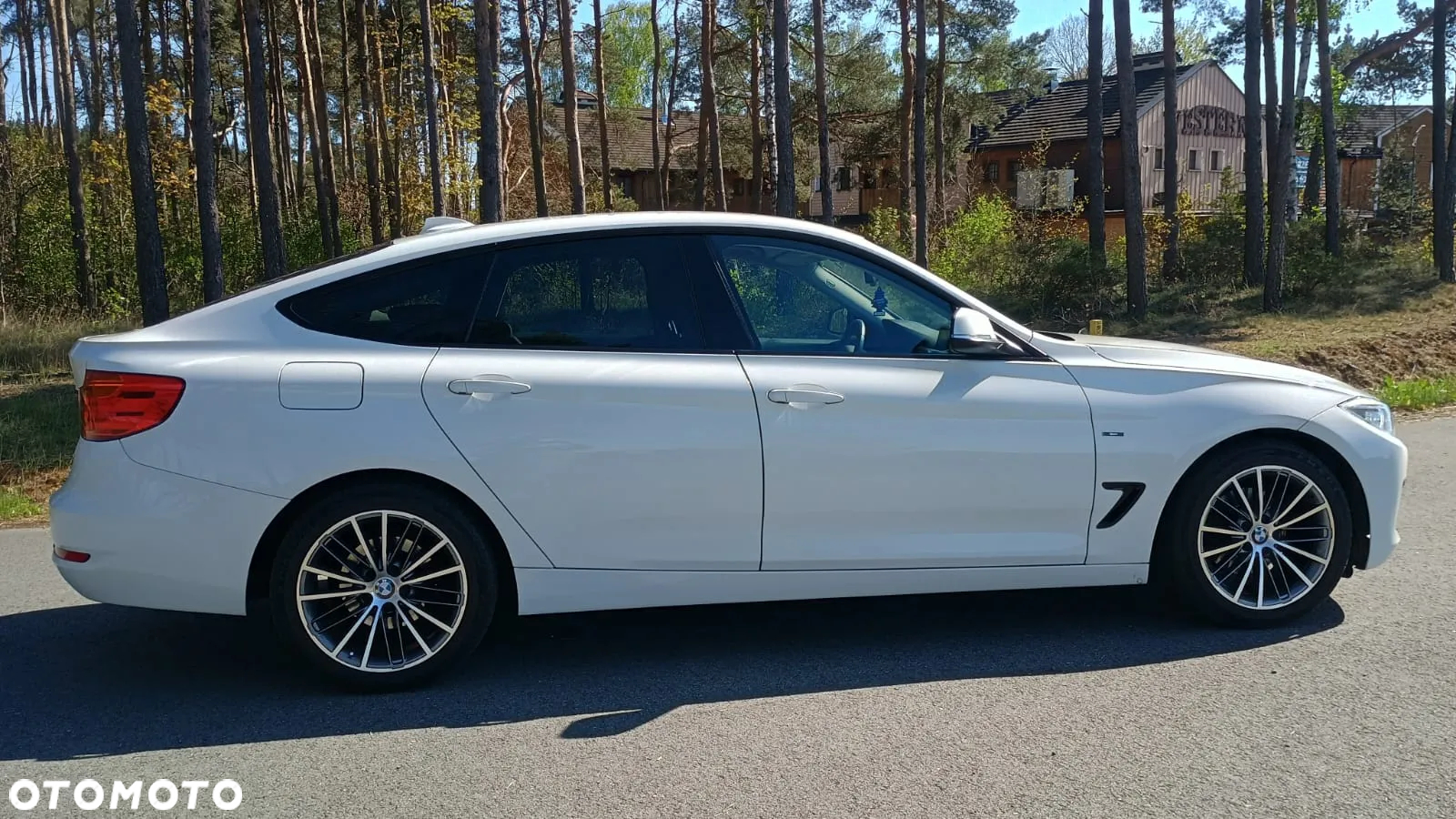 BMW 3GT 320d GT Sport Line - 2