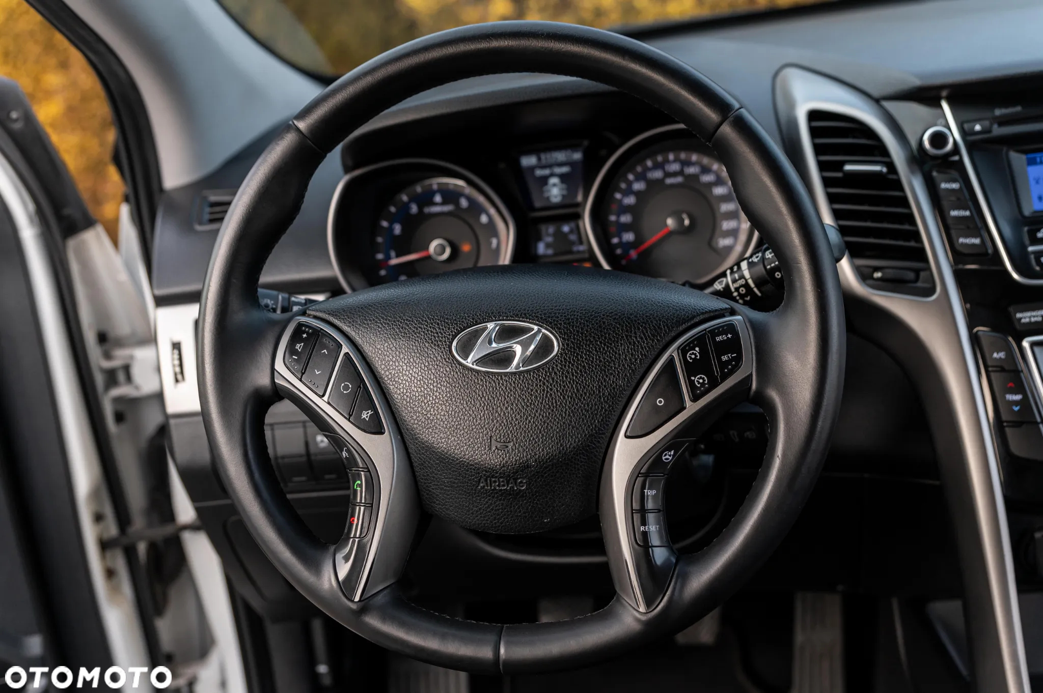 Hyundai i30 blue 1.6 GDI Passion - 22