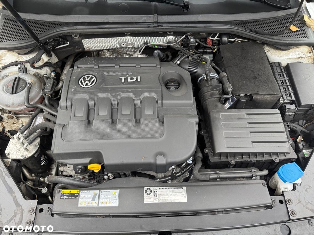 Volkswagen Passat 2.0 TDI (BlueMotion Technology) DSG Comfortline - 25
