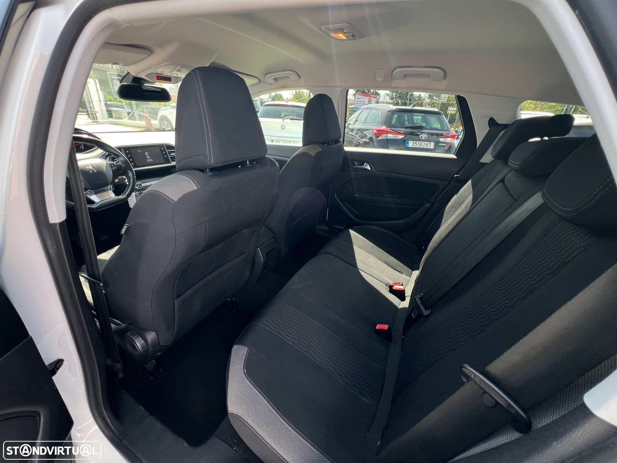 Peugeot 308 SW 1.6 BlueHDi Style - 12