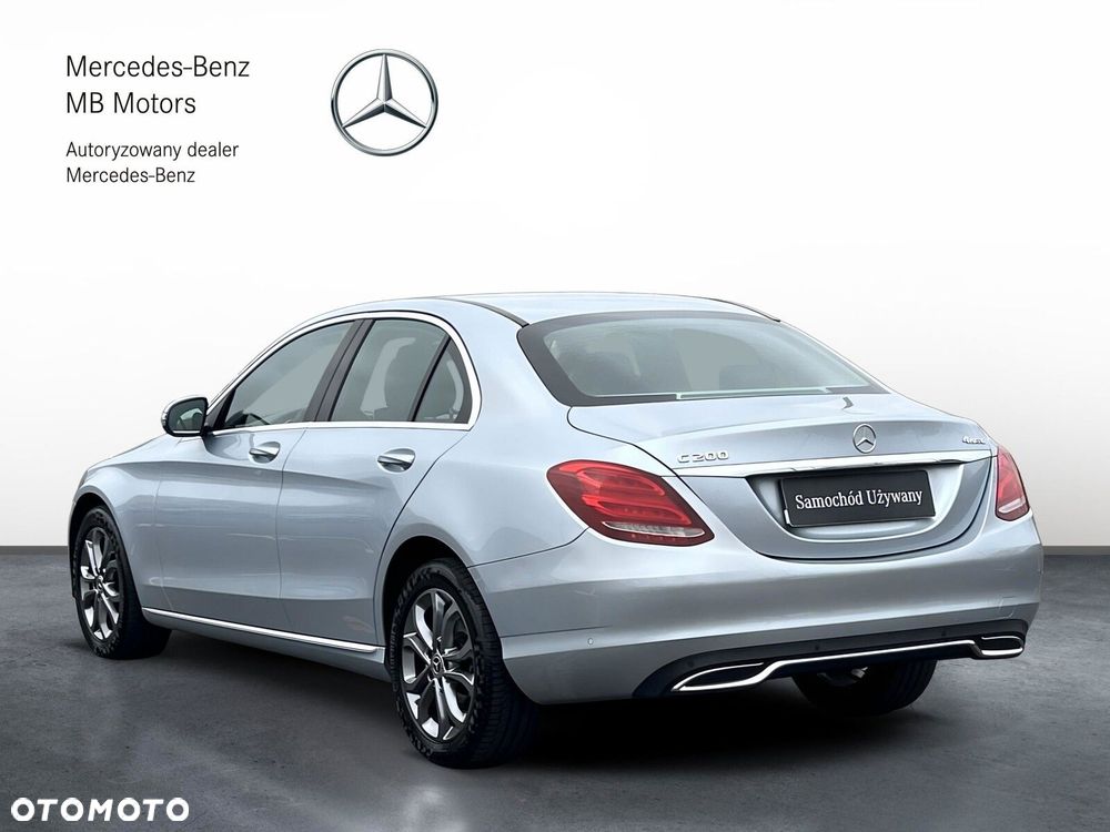 Mercedes-Benz Klasa C 200 4-Matic 9G-TRONIC - 4