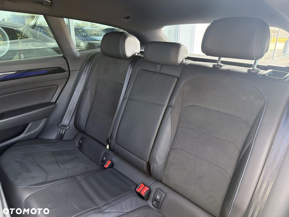 Volkswagen Arteon Shooting Brake - 16