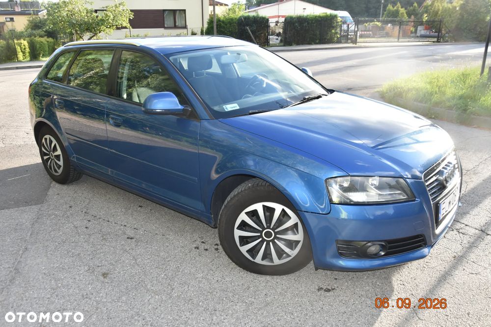 Audi A3 Sportback - 6