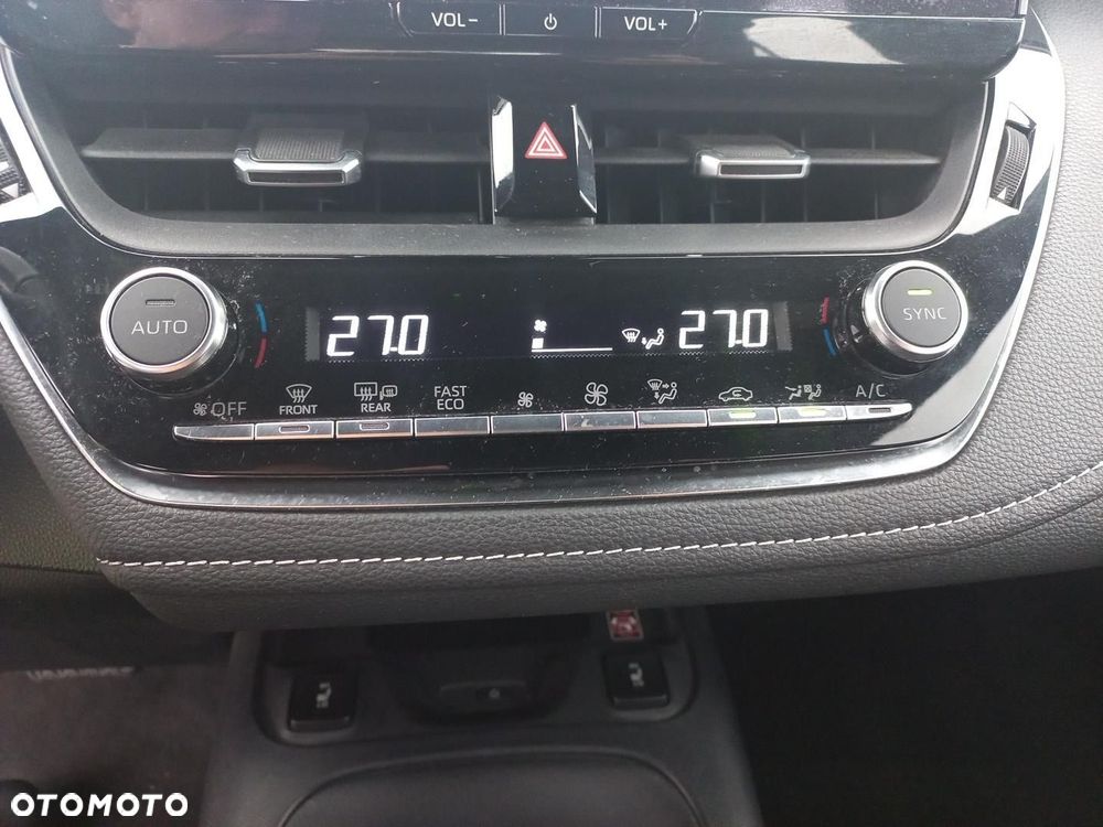 Toyota Corolla 1.8 Hybrid Comfort - 26