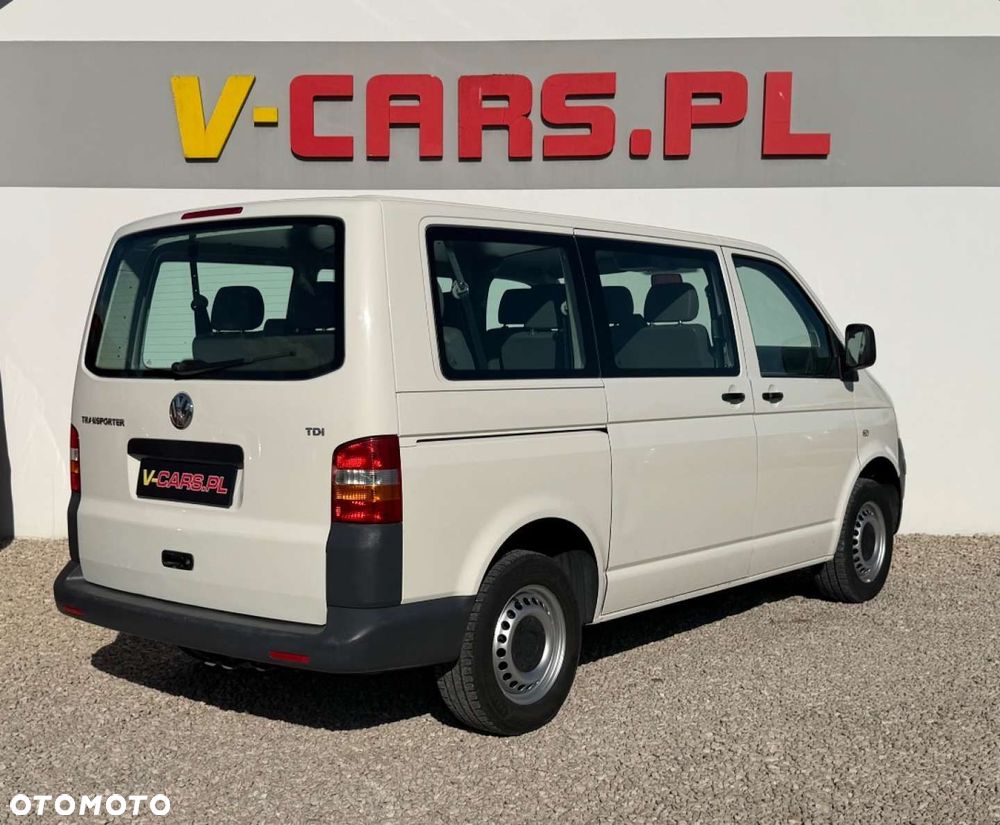 Volkswagen Transporter - 11