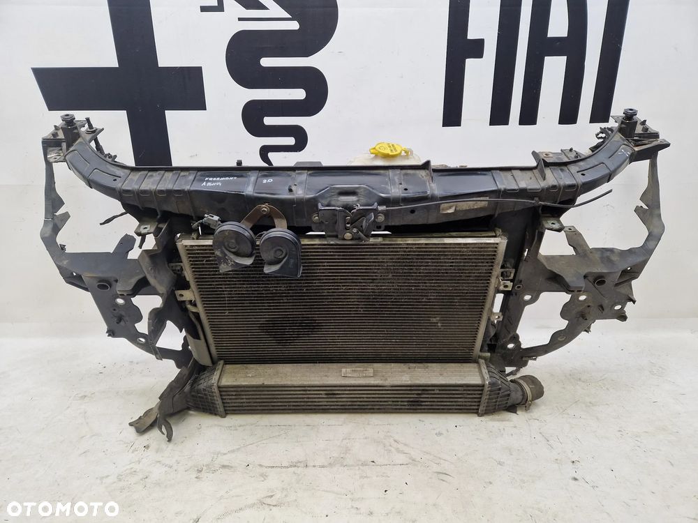 Pas wzmocnienie chłodnice zestaw Fiat Freemont 2.0 diesel