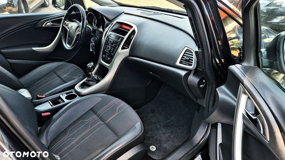 Opel Astra 1.4 Turbo - 38