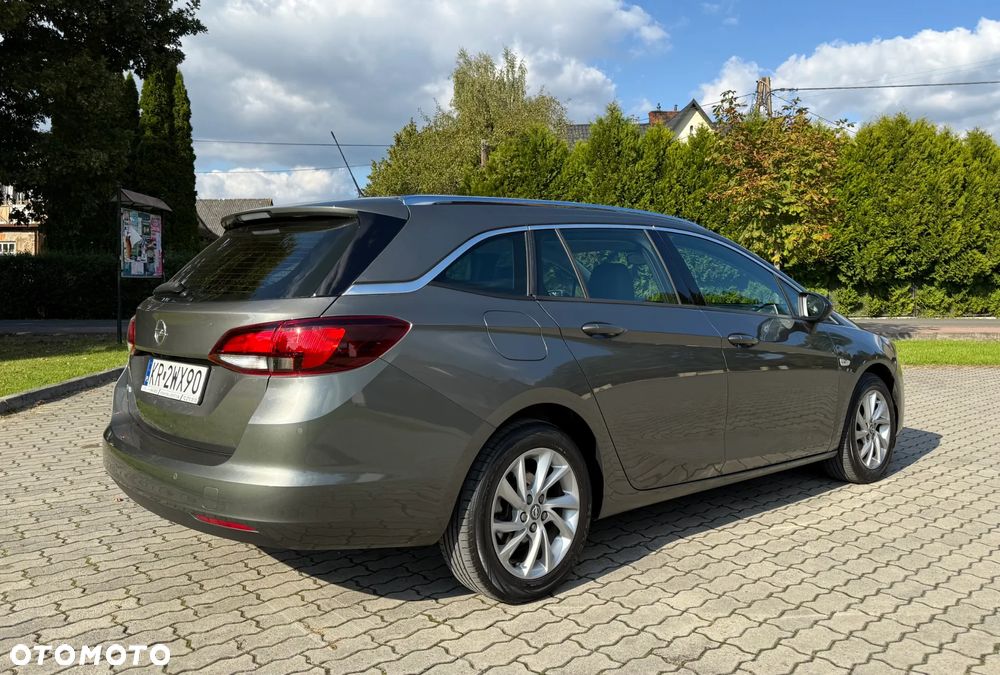Opel Astra V 1.5 CDTI Elegance S&S - 11