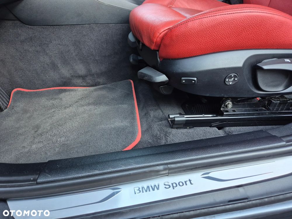 BMW X1 xDrive18d Sport Line - 20