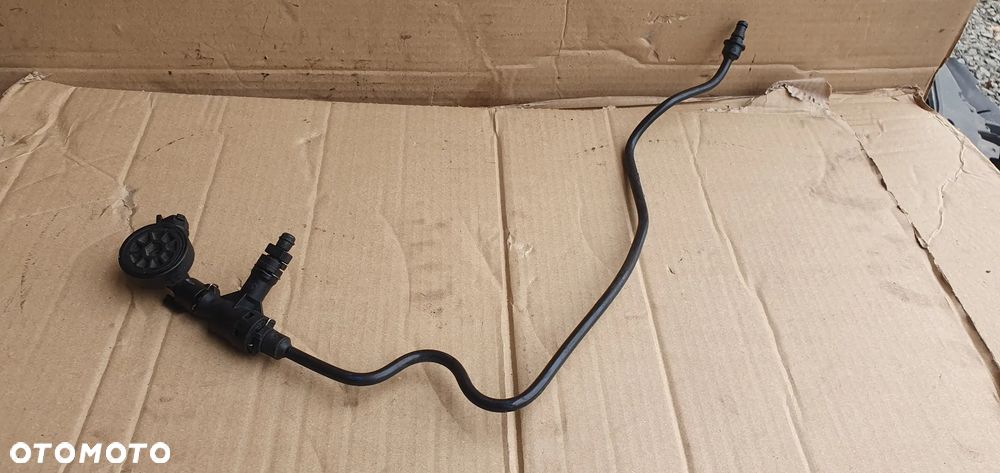 Przewód rurka sprzęgła wysprzęglika VW Passat B6 2.0 TDI 1K0721468A - 1