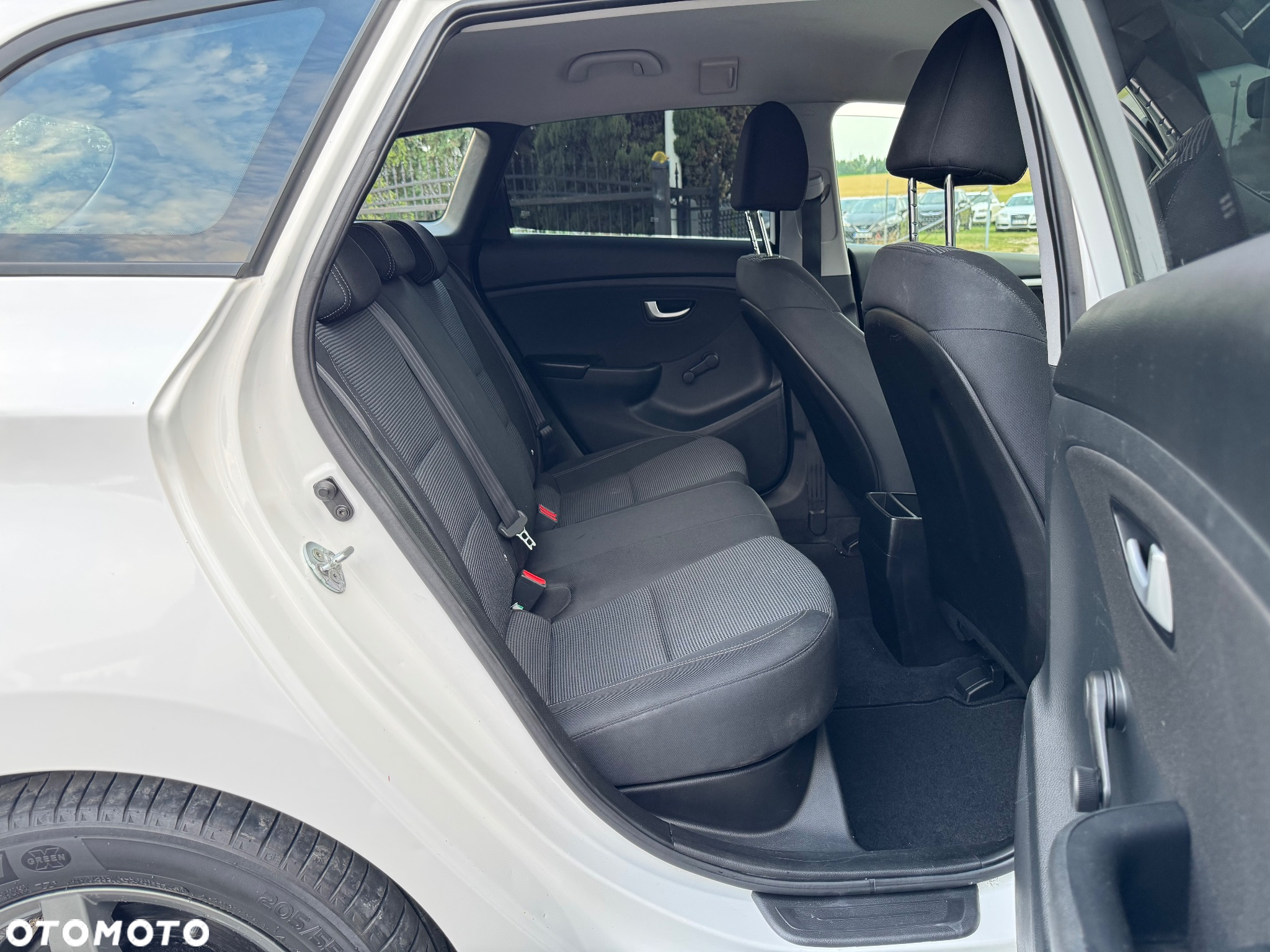 Hyundai i30 1.6 CRDi BlueDrive Comfort - 16