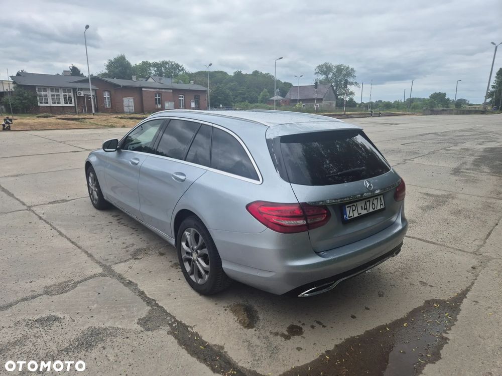 Mercedes-Benz Klasa C 220 d 4-Matic 7G-TRONIC - 6
