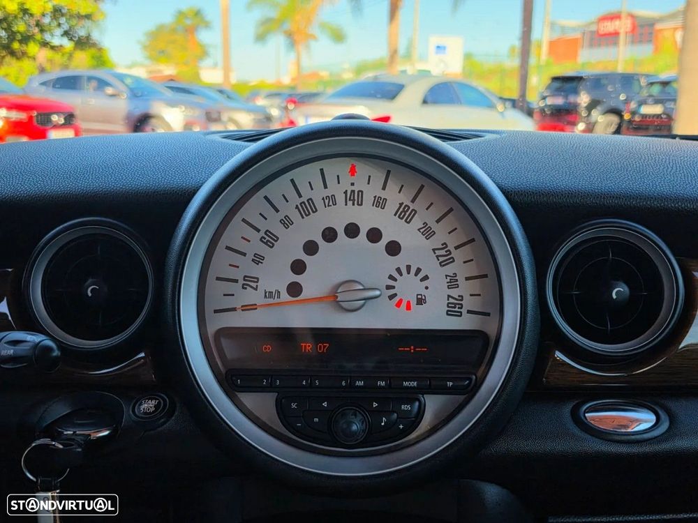 MINI 3 Portas - 15