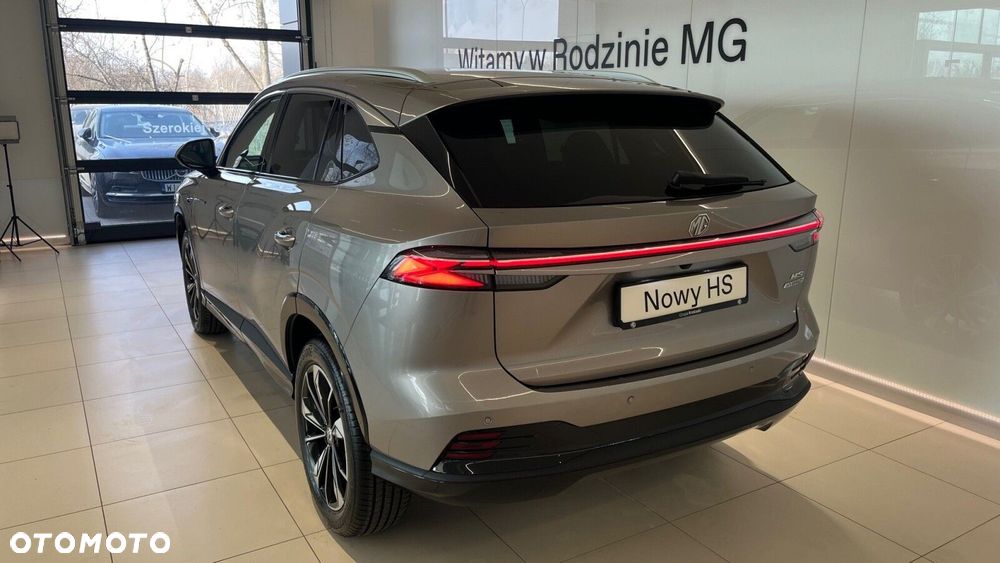 MG HS Hybrid+ - 14