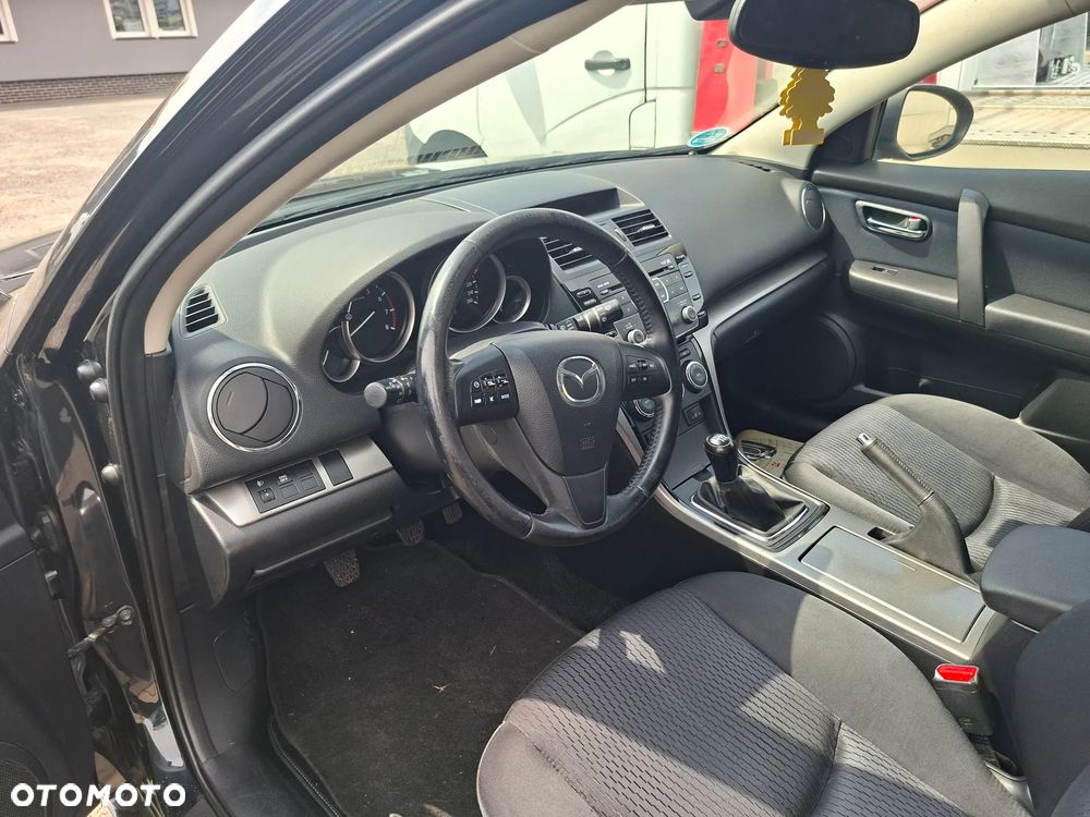 Mazda 6 2.0 Exclusive + - 9