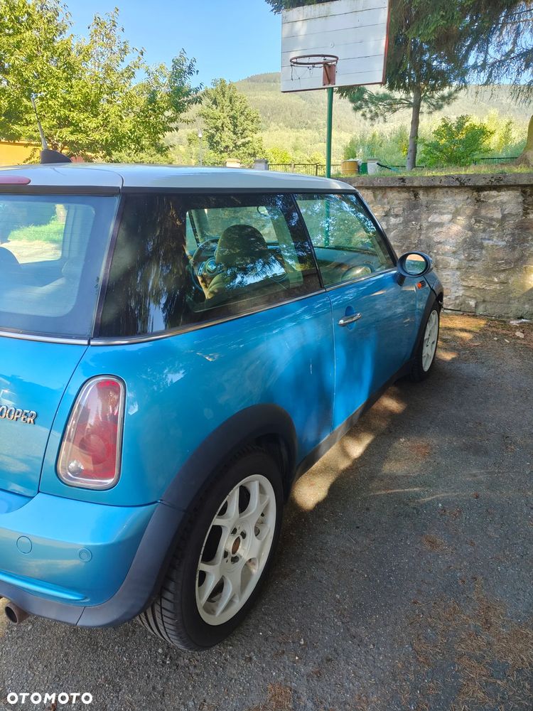 MINI Cooper Standard - 5