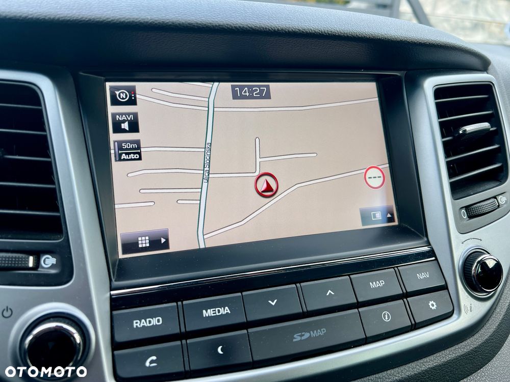 Hyundai Tucson blue 1.7 CRDi 2WD Intro Edition - 22