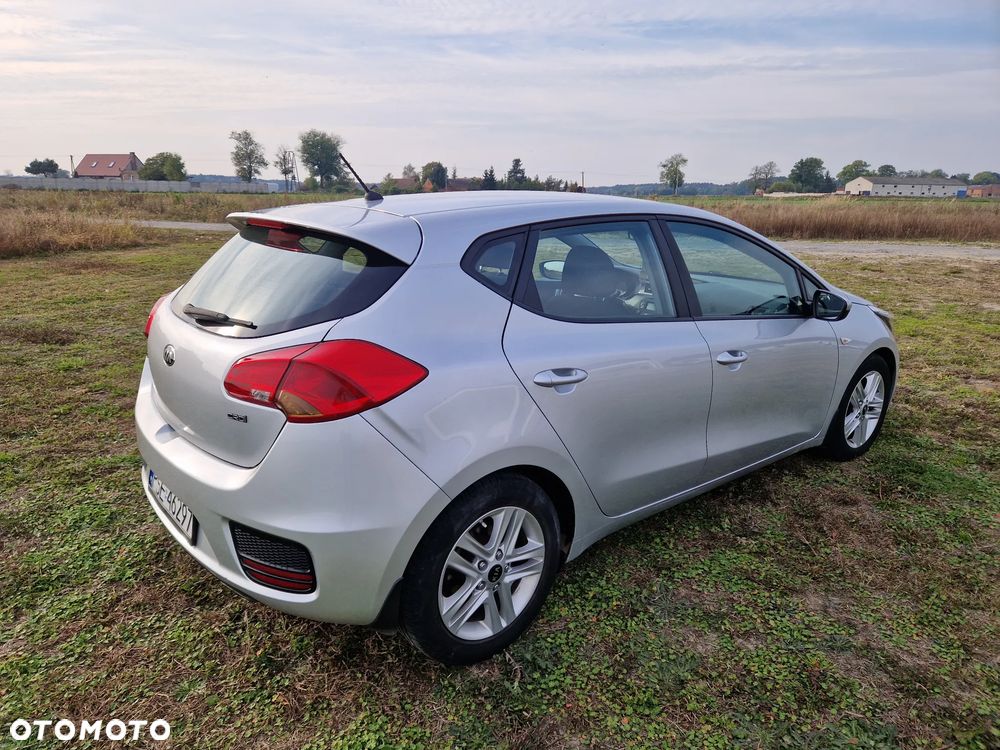 Kia Ceed 2016 photo 3