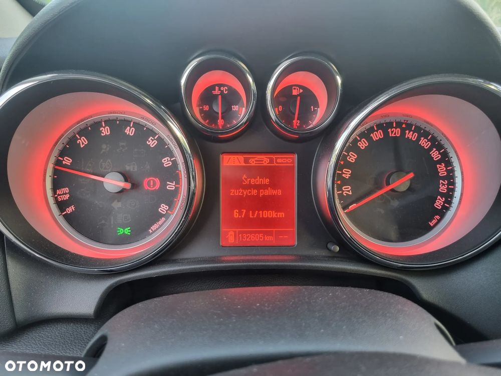 Opel Astra 1.6 T SIDI Sport S&S - 8