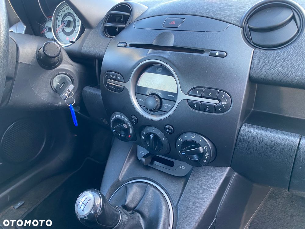 Mazda 2 1.3 MZR Active - 11