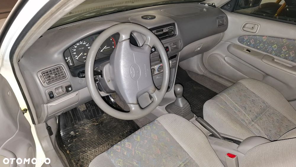 Toyota Corolla 1.4 - 4