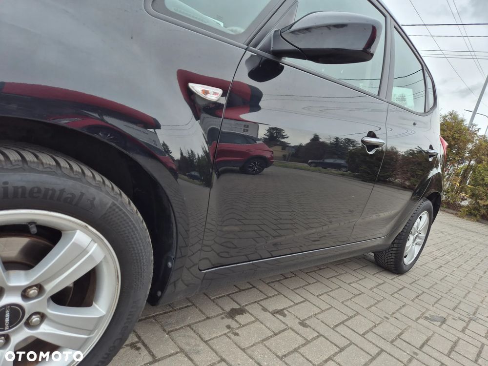 Hyundai ix20 1.6 CRDi blue Passion - 20