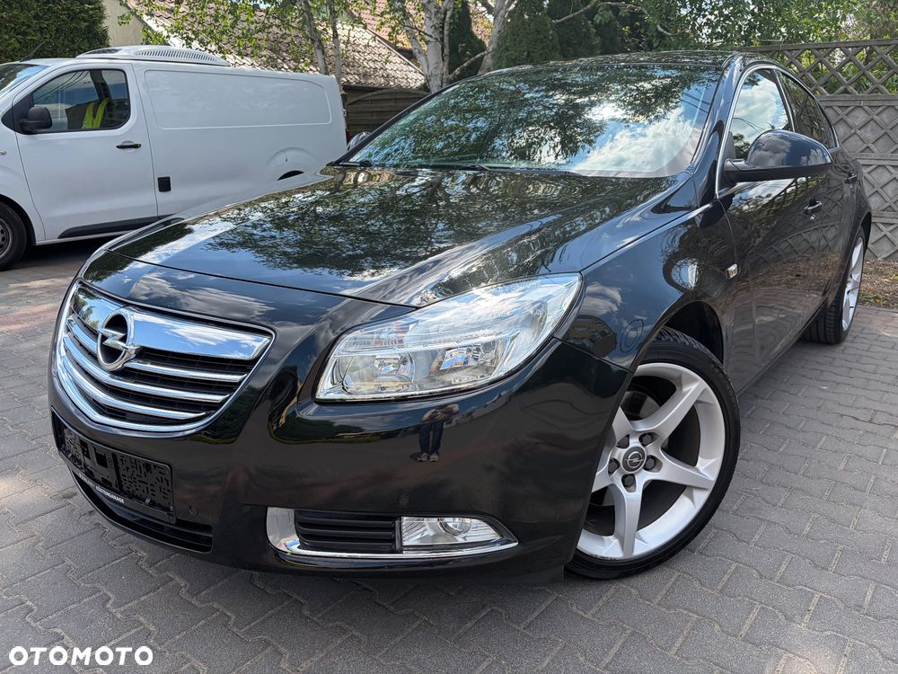 Opel Insignia 1.6 Turbo Edition - 1