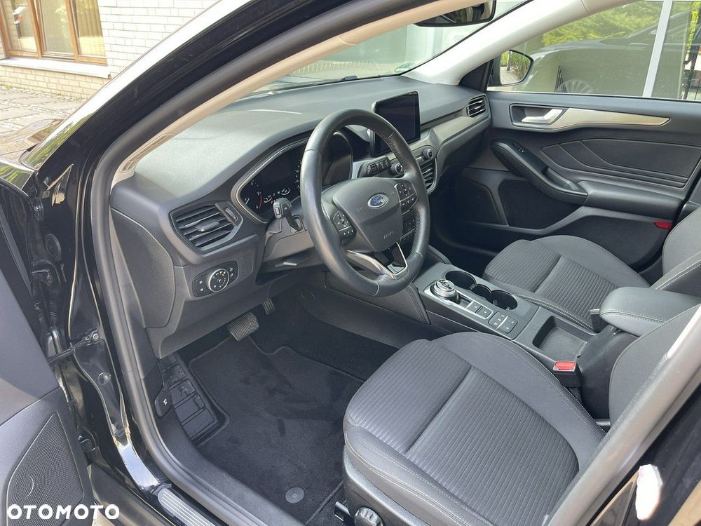 Ford Focus - 22