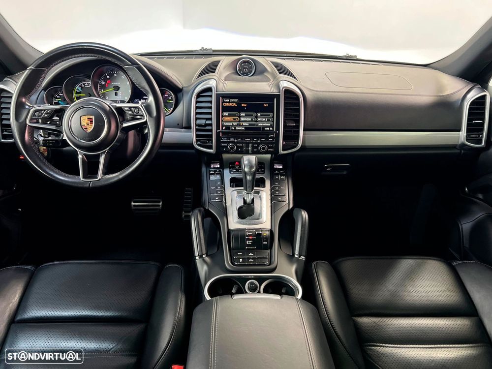 Porsche Cayenne S E-Hybrid - 9