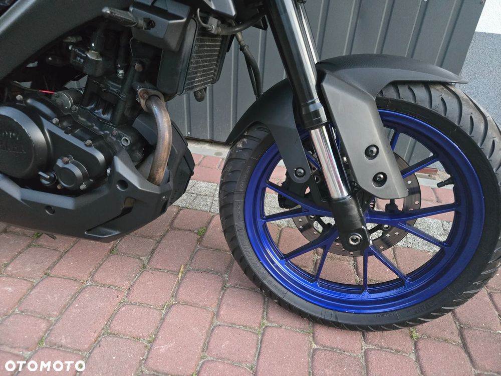 Yamaha MT - 21