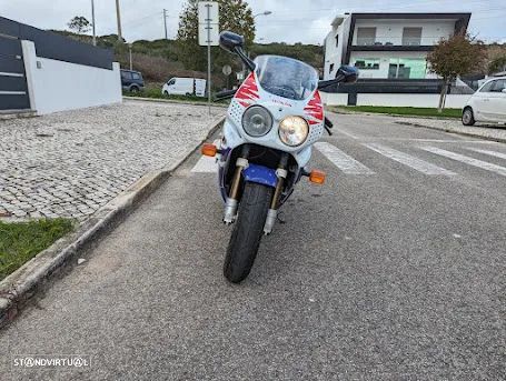 Honda CBR 900RR SC28 - 3