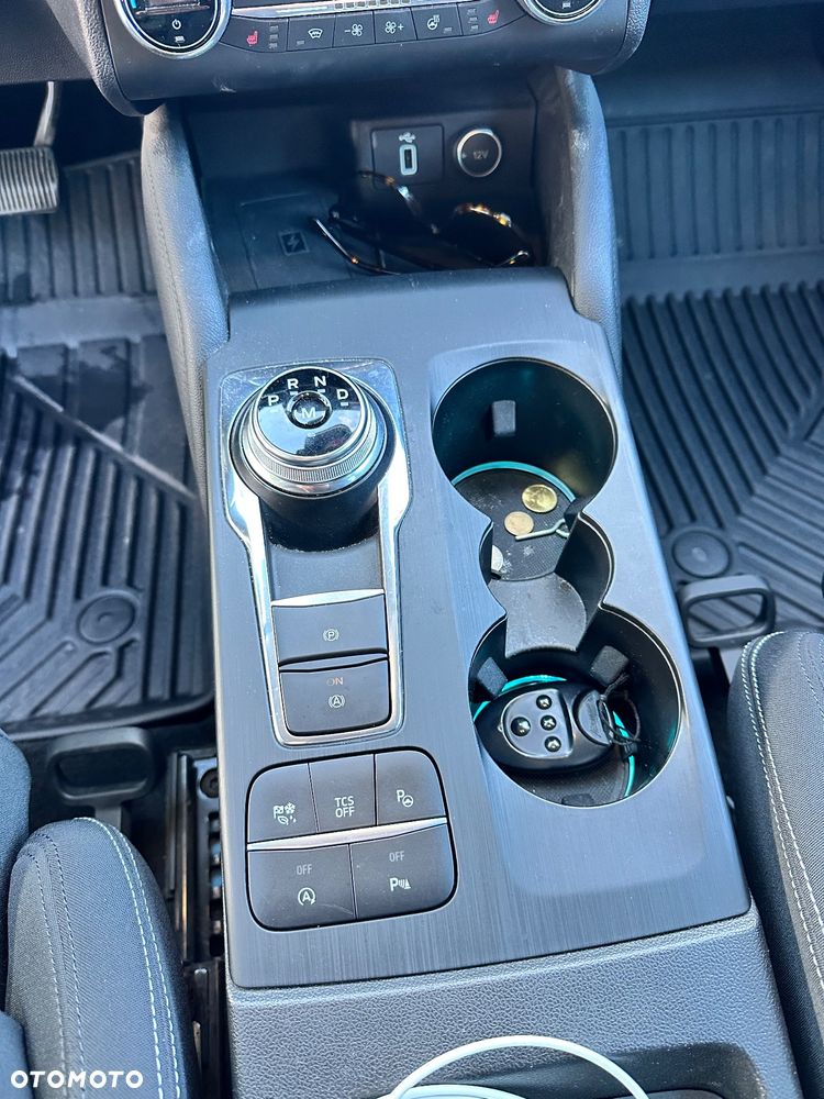 Ford Focus 1.5 EcoBlue Start-Stopp-System TITANIUM - 9