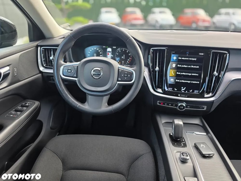 Volvo V60 B3 B Momentum Core - 22