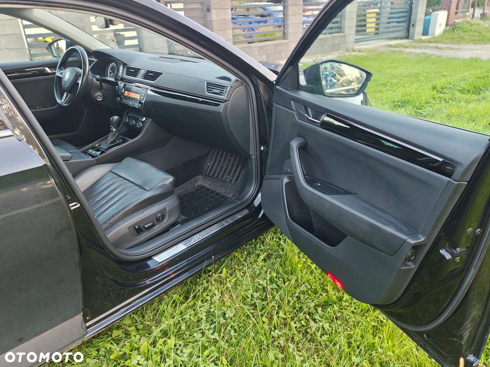 Skoda Superb 2.0 TDI L&K DSG - 24