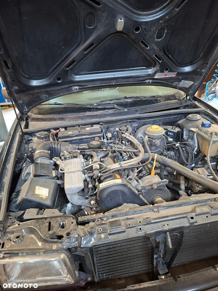 Audi 80 2.0 E - 8