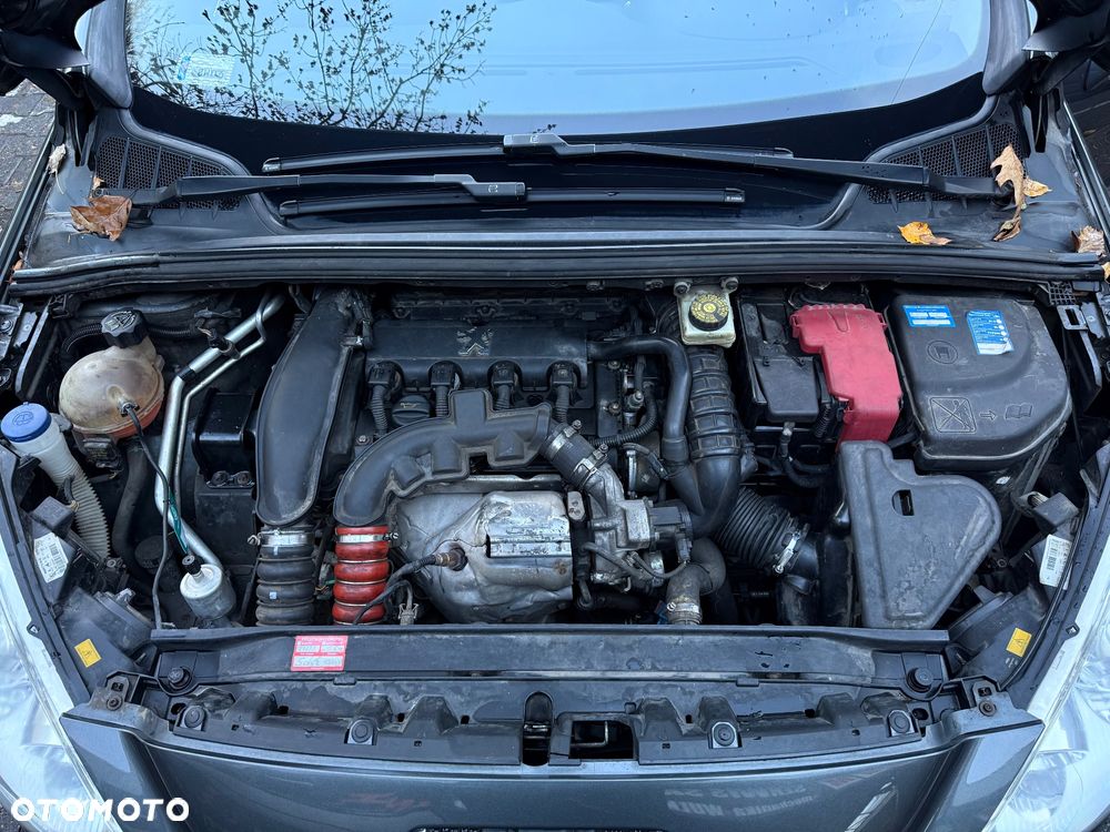 Peugeot 308 SW 150 THP Sport Plus - 14