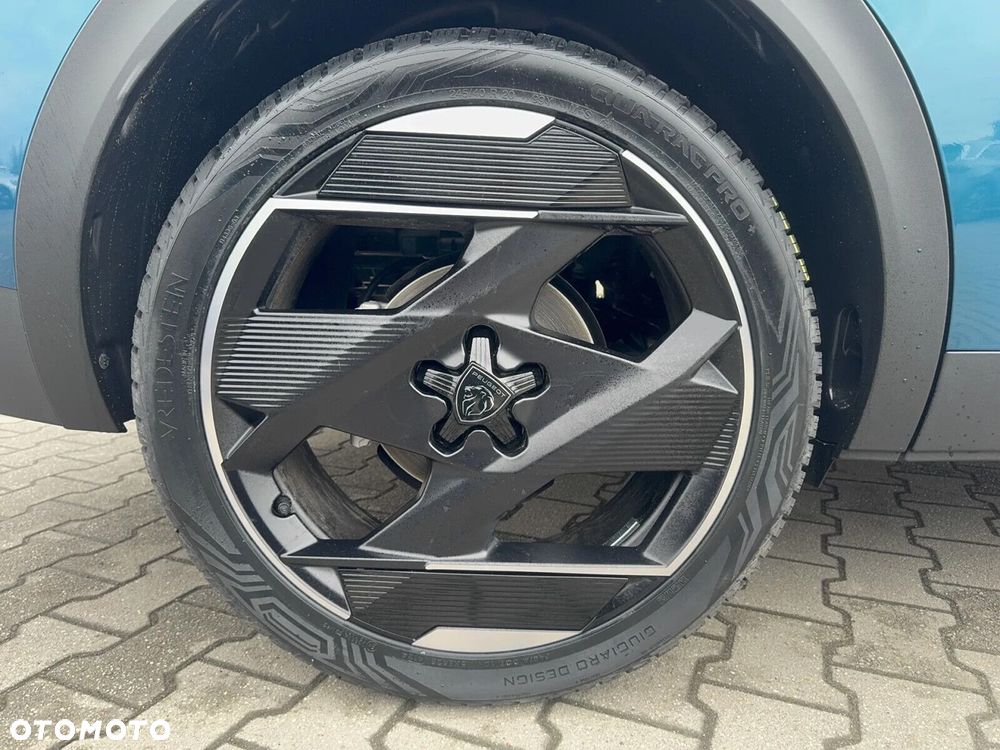 Peugeot 408 - 9