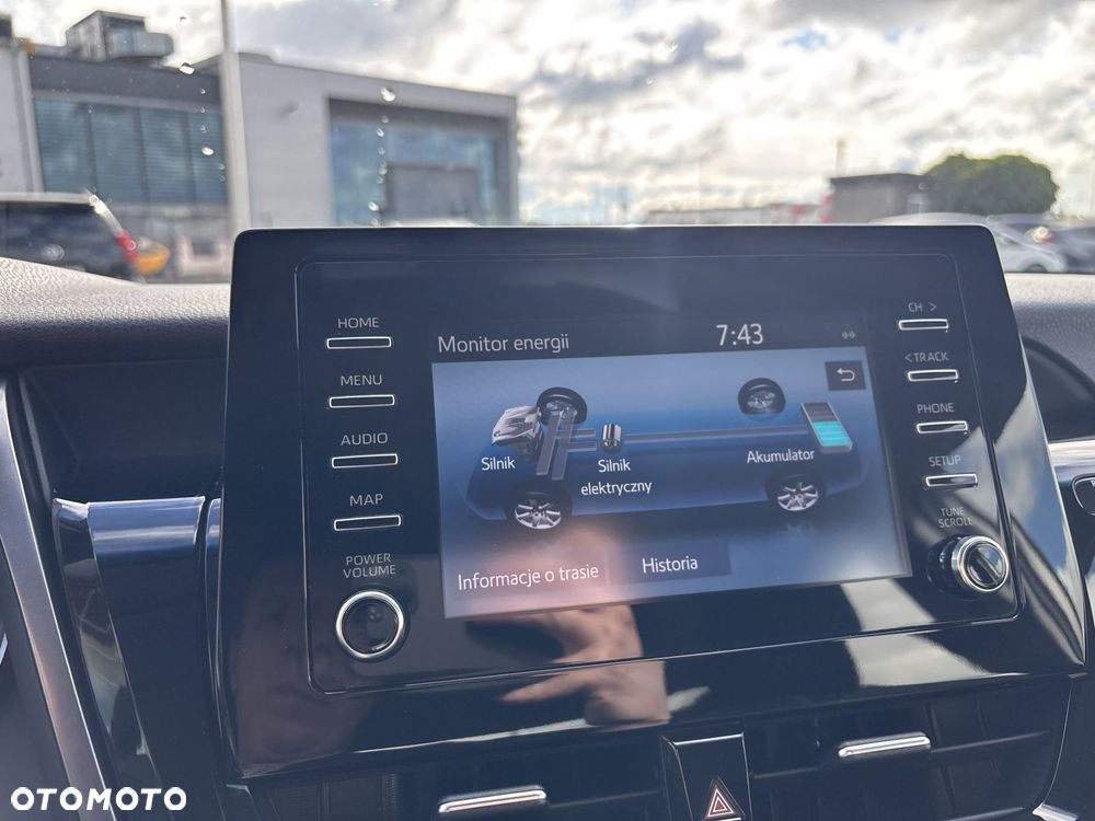 Toyota Camry 2.5 Hybrid Comfort CVT - 26