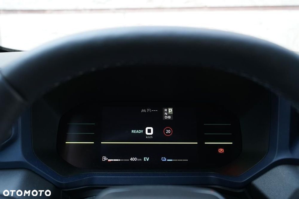 Dacia Duster 1.8 Full Hybrid 155 Journey MMT - 10