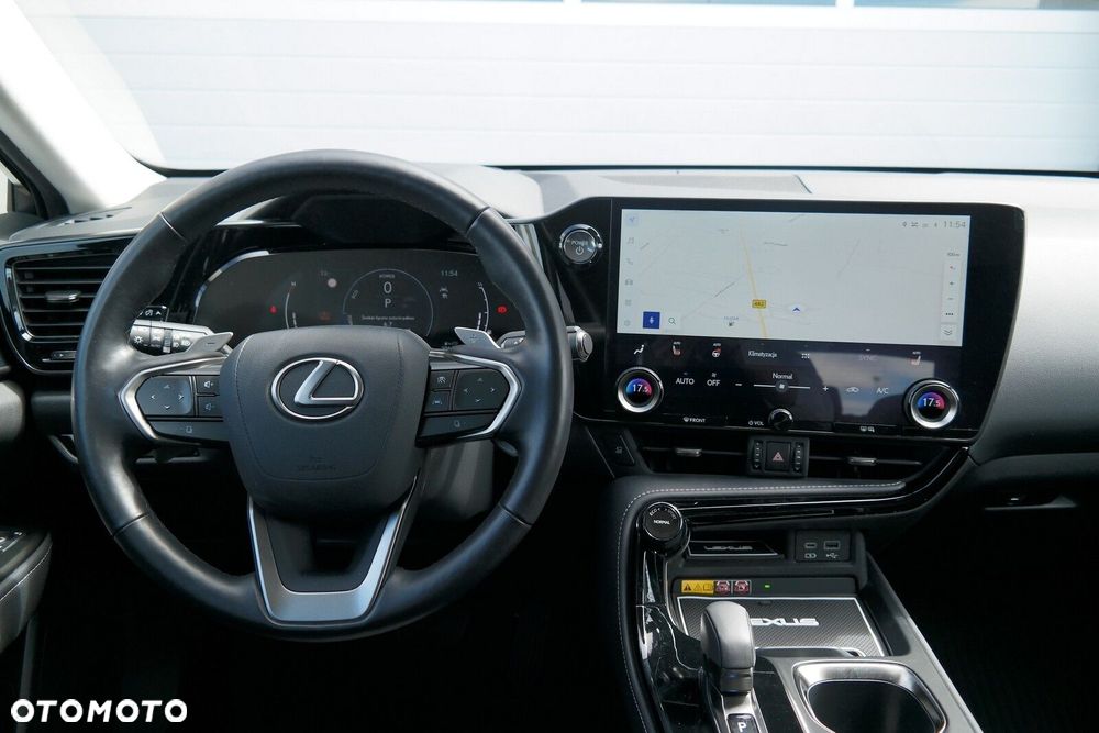 Lexus NX - 16