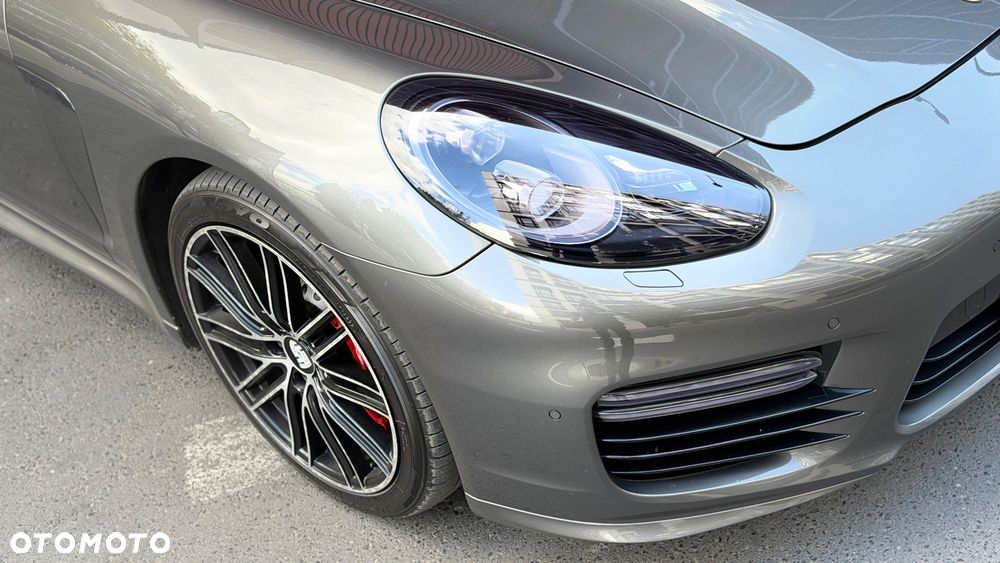 Porsche Panamera 2013 photo 5