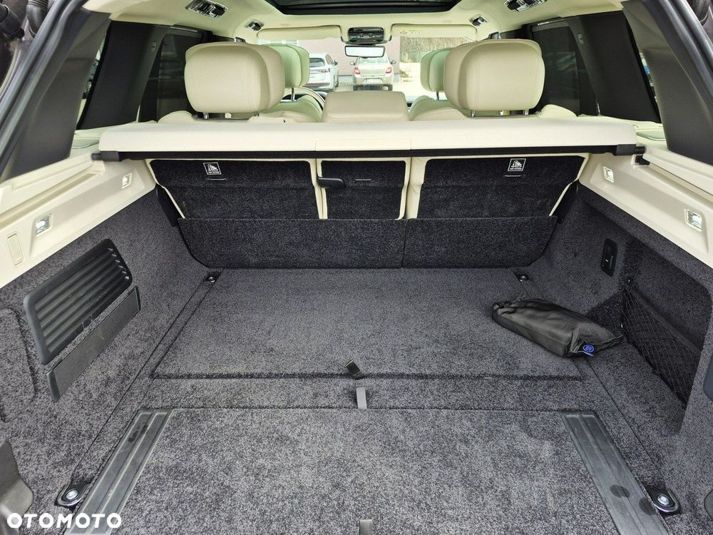 Land Rover Range Rover - 41