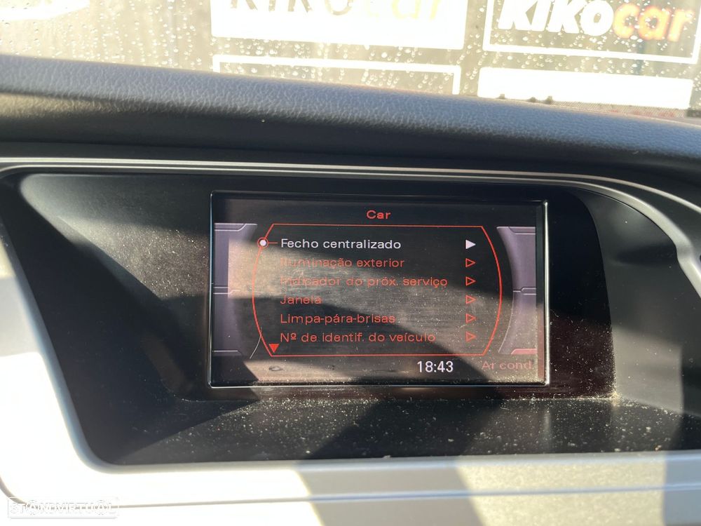 Audi A4 2.0 TDI Sport — fotografia 31