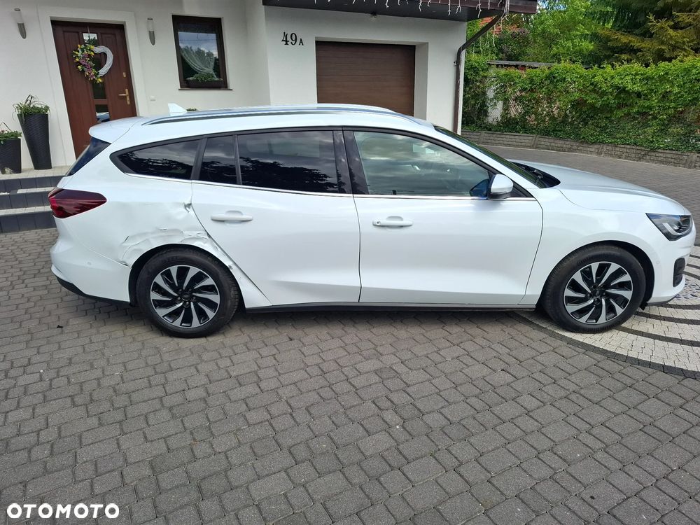Ford Focus 1.5 EcoBlue Start-Stopp-System ACTIVE STYLE - 4