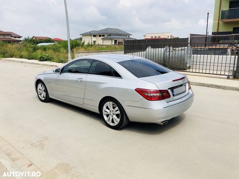 Mercedes-Benz E - 4